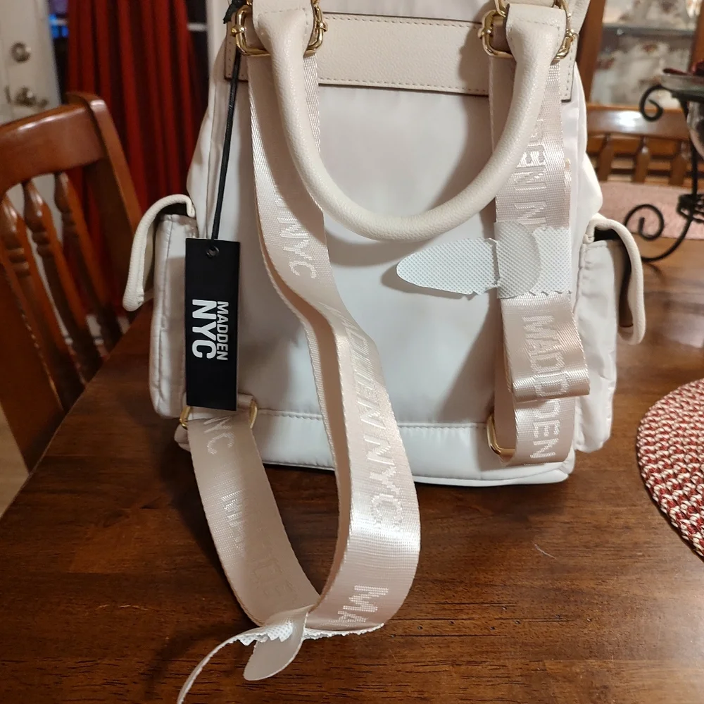 White Madden Backpack Brand New - Picture 4 of 10